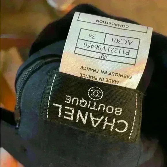 Chanel A line Skirt and Jacket - Picture 8 of 11